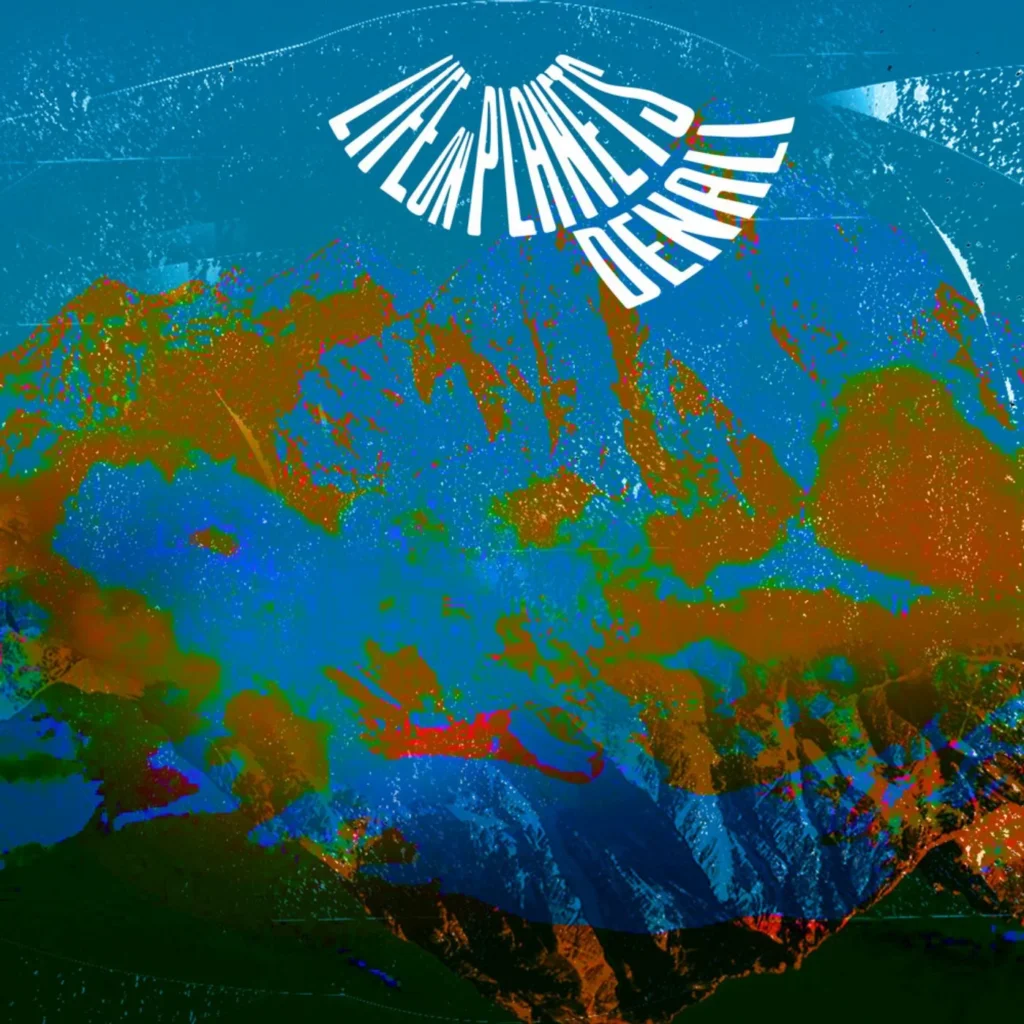 Life on planets denali (wolf+lamb)