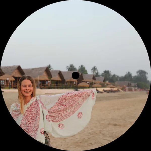 Intr0beatz Deep Dish Dank (Selections Label)